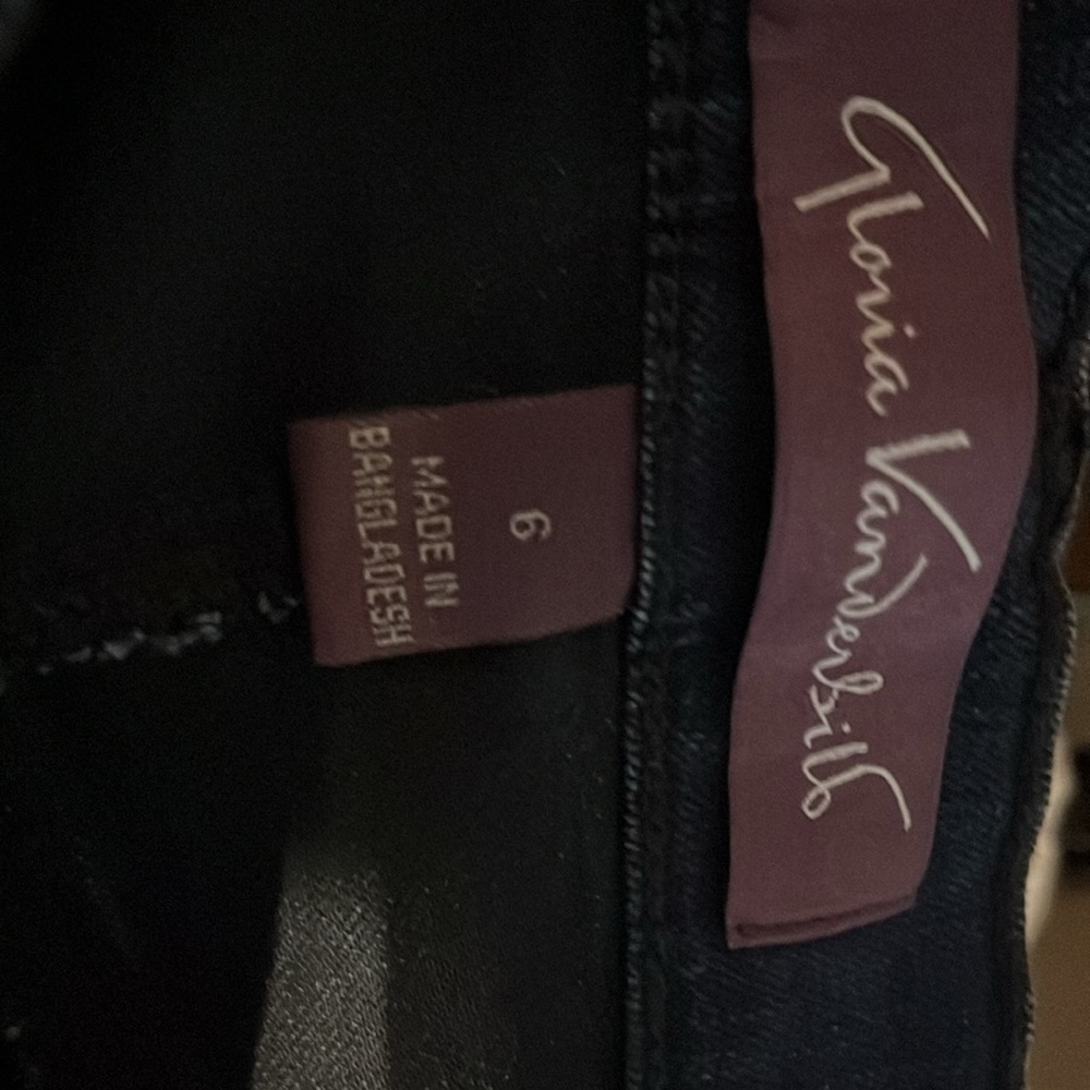 Gloria Vanderbilt Dark Blue  Amanda Ankle Jeans - Picture 3 of 4